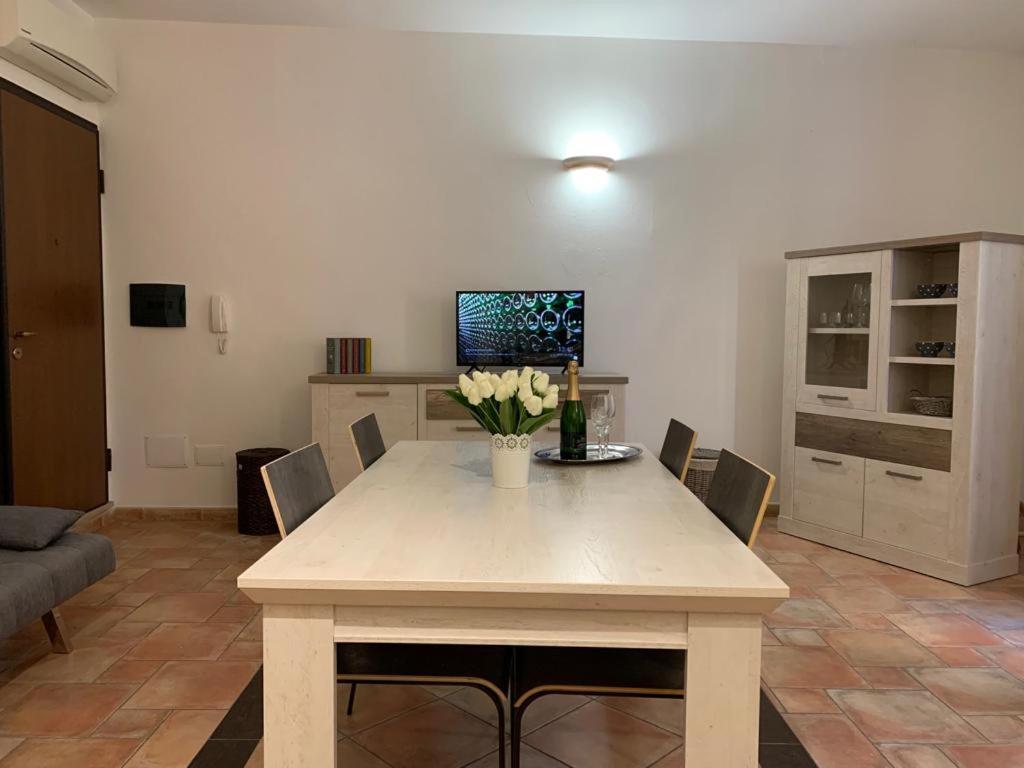 La Casa Di Elisabetta Apartment Алгеро Екстериор снимка