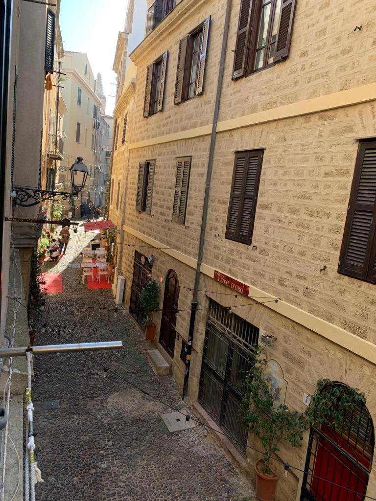 La Casa Di Elisabetta Apartment Алгеро Екстериор снимка